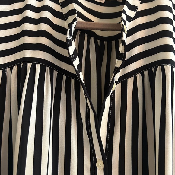 Loft Striped Blouse - Picture 4 of 4